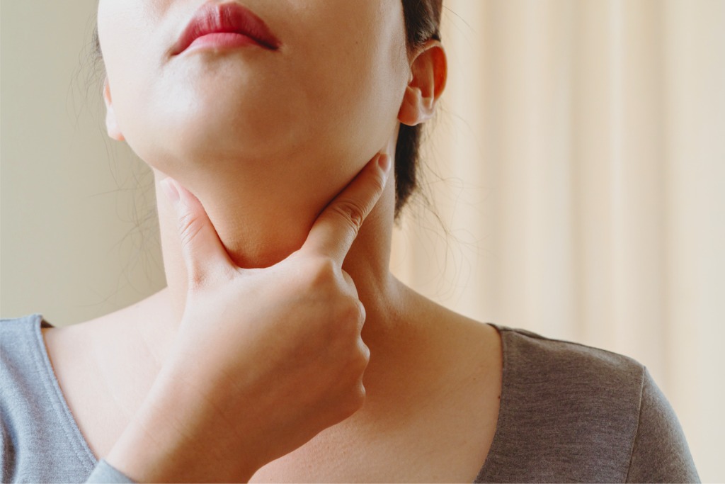 woman with hypothyroidism